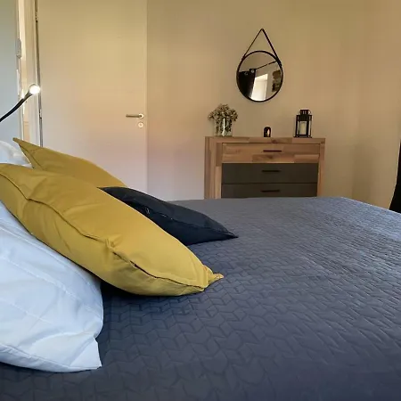 Spacieux Avec Climatisation Dans La Campagne Bourbonnaise - Fr-1-489-339 Landhaus *