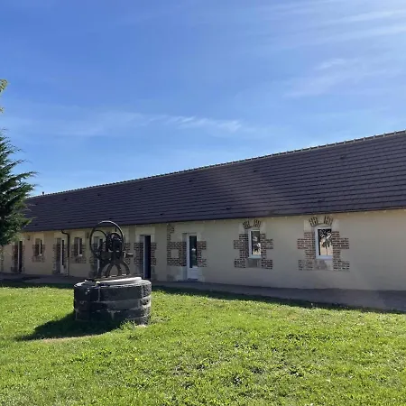 Spacieux Avec Climatisation Dans La Campagne Bourbonnaise - Fr-1-489-339 펜션 Thiel-sur-Acolin